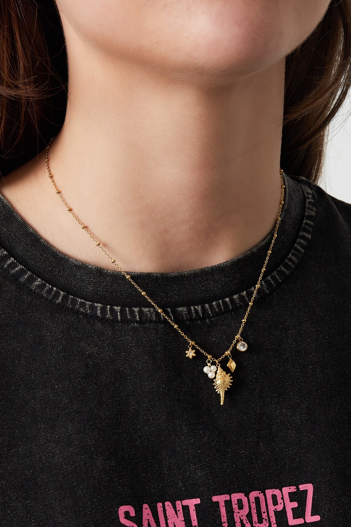 Coastal Charm - Murex Shell Gold Necklace