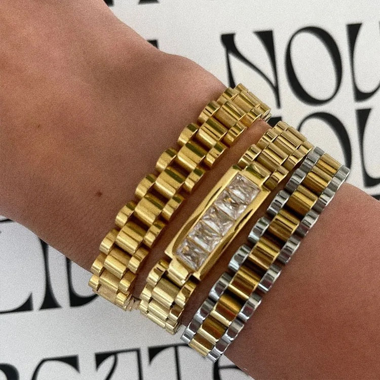 Gold Emerald Green Cubic Zirconia Link Bar Bracelet