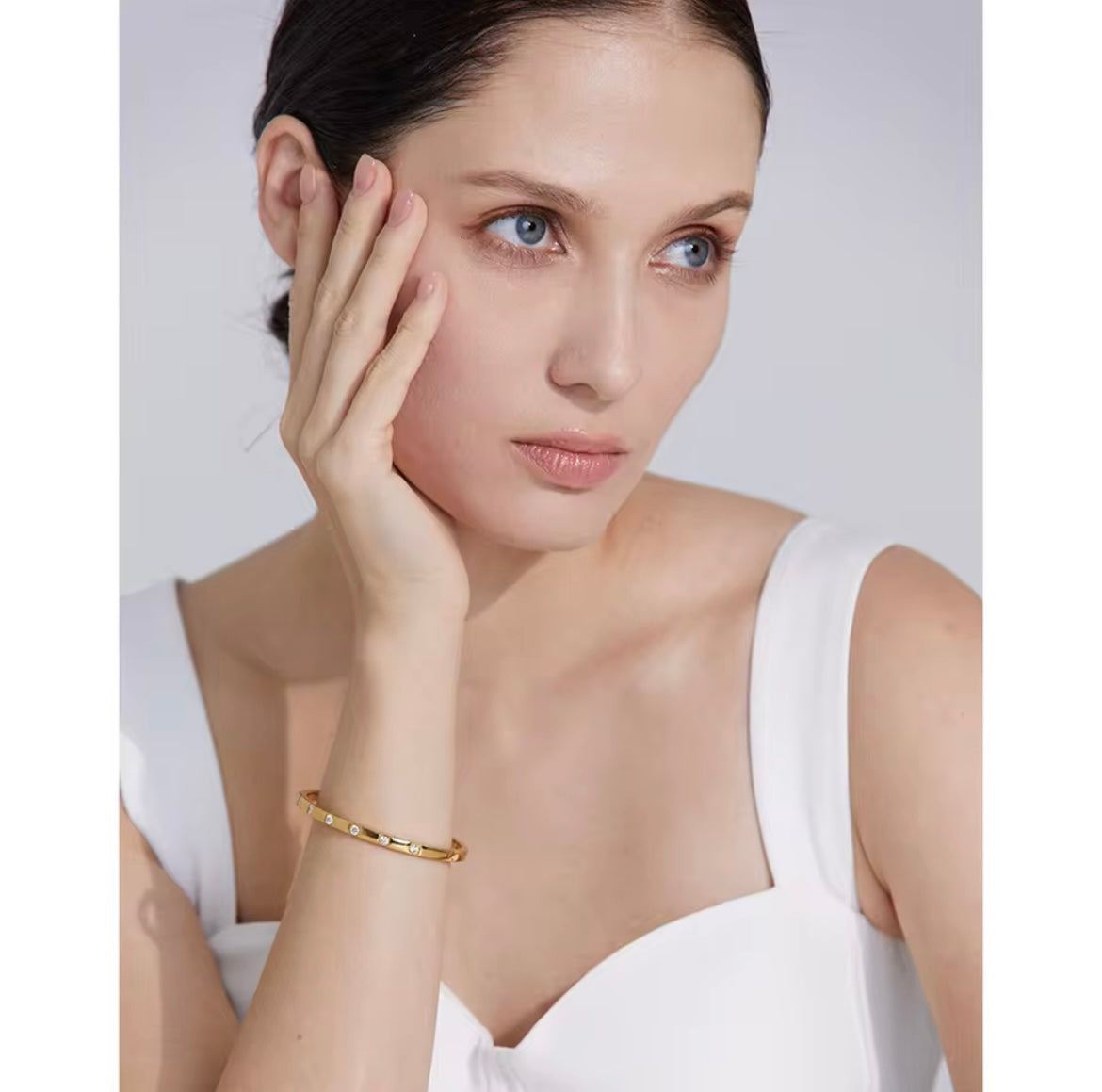 Gold Cubic Zirconia Bangle