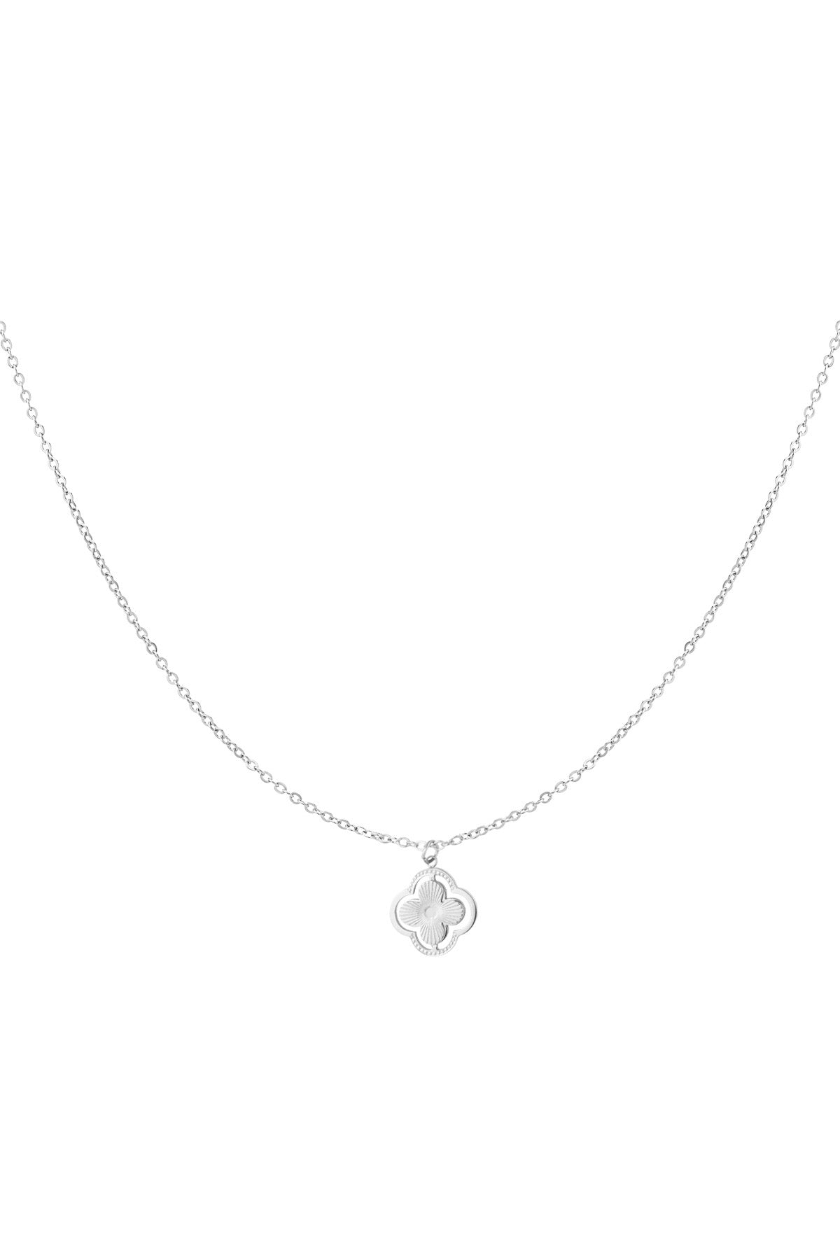 Silver Clover Pendant Necklace
