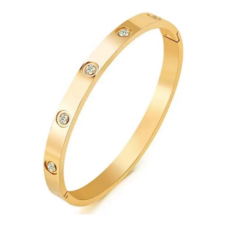 Gold Round Cubic Zirconia Bangle