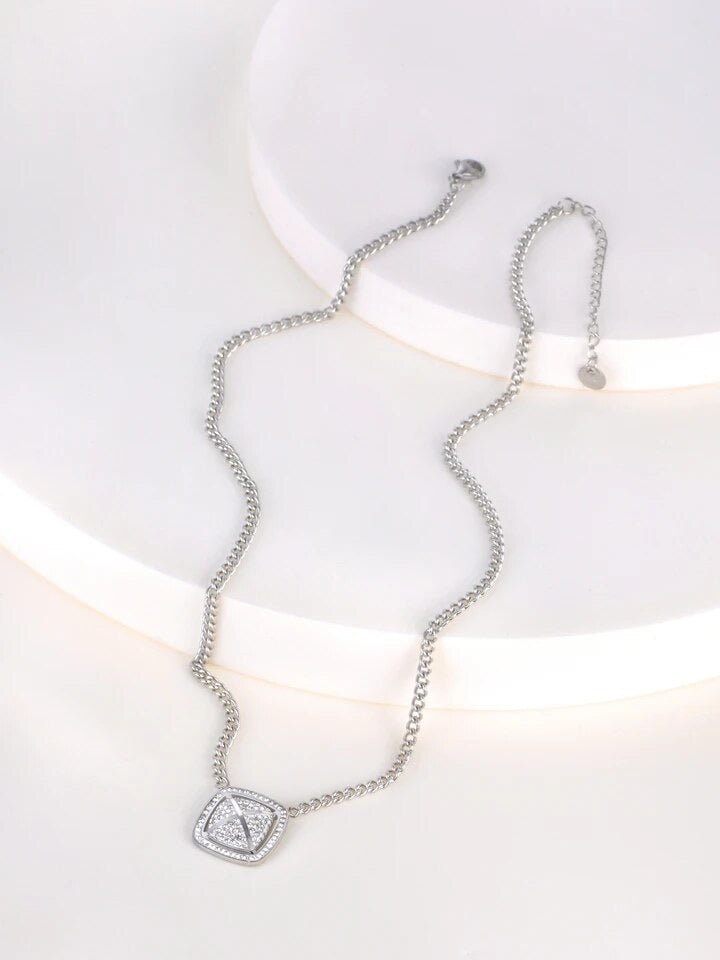 Silver Elegant Cubic Zirconia Necklace